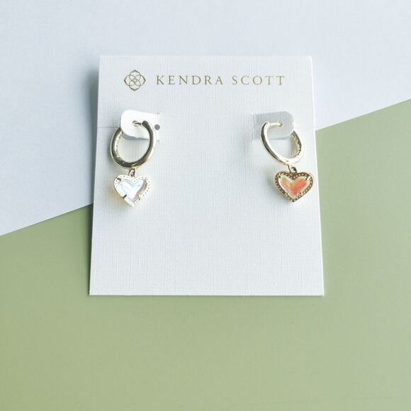 Kendra Scott Ari Heart Dichroic Glass Earrings - Gold - Picture 1 of 4